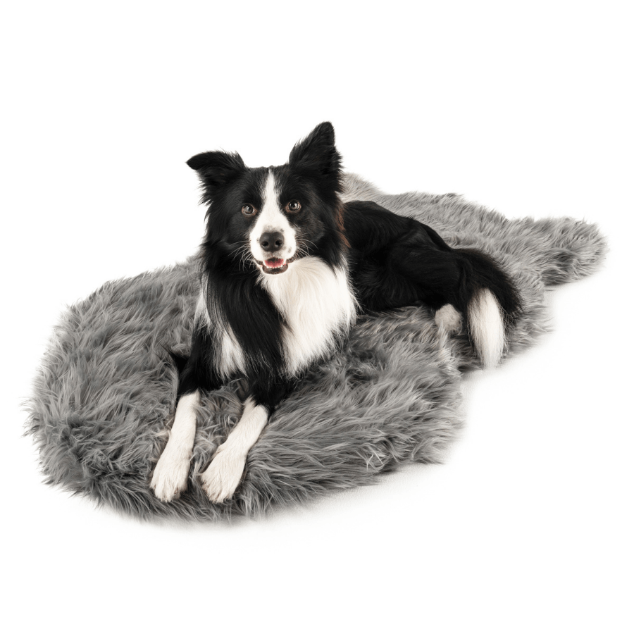 Orthopedic dog bed made of faux fur - anthracite grey