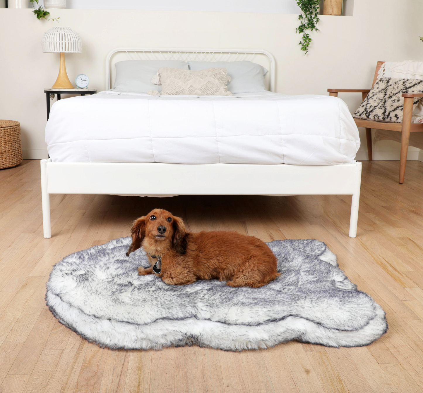 Orthopedic faux fur dog bed - Arctic Fox