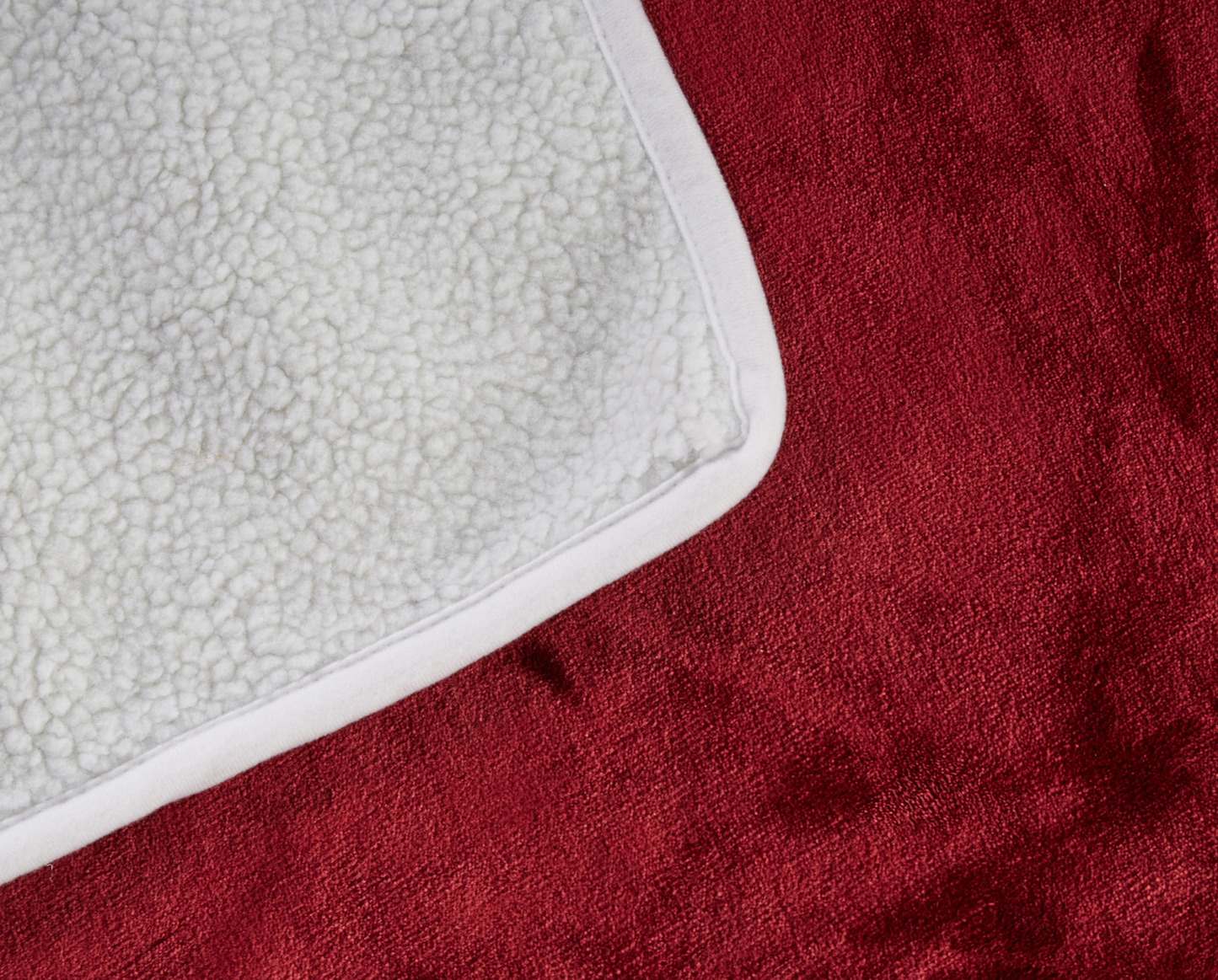 Waterproof Dog Blanket - Red Velvet